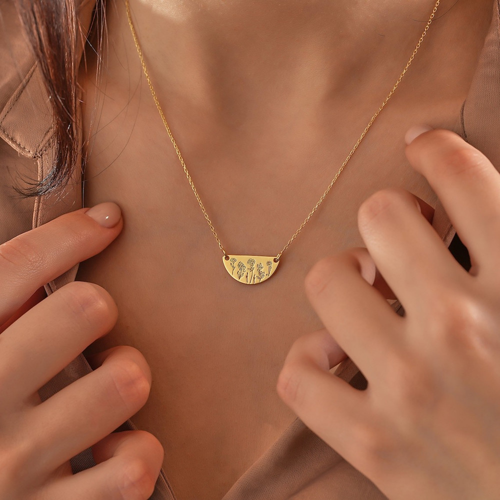 Custom Birth Month Flower Neck - Birth Flower Necklace recensie en prijs