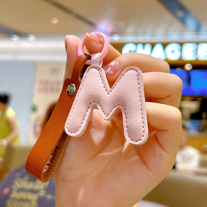 Creative PU Leather 26 Letter  - Monogram Keychain Leather recensie en prijs