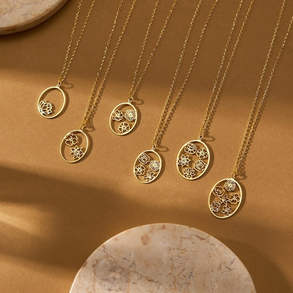 Custom Birth Flower Necklace P - Birth Flower Necklace recensie en prijs