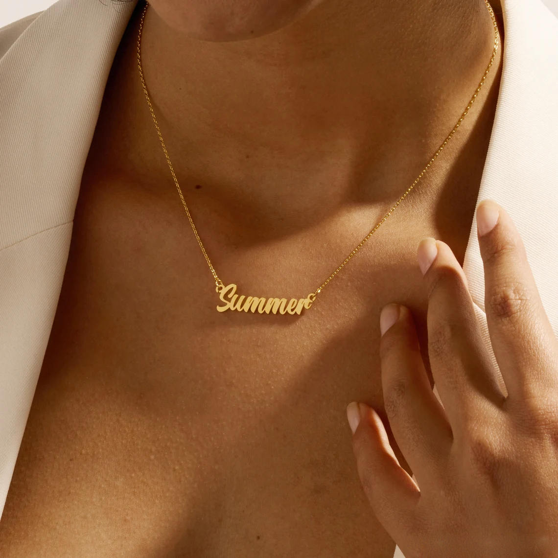 Custom Name Necklace for Women - Personalized Name Box recensie en prijs