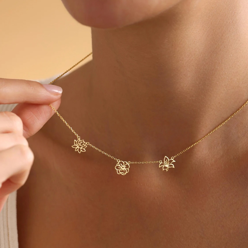 Customized Birth Flowers Neckl - Birth Flower Necklace recensie en prijs