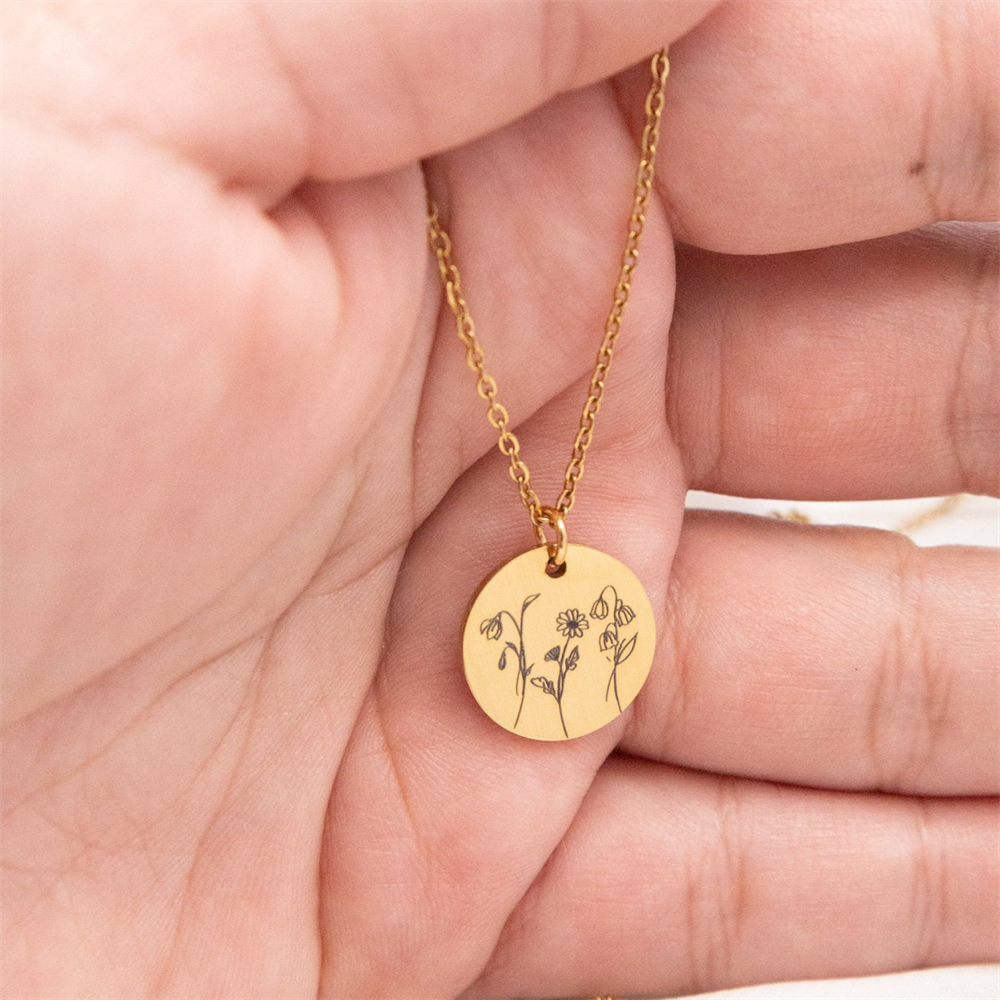 Family Birth flower Necklace C - Birth Flower Necklace recensie en prijs
